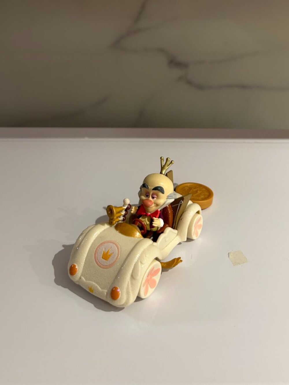 Wreck-it Ralph Sugar Rush Key Racers: #2 King Candy - Picture 3 of 4